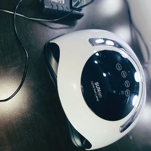 Nail lamp